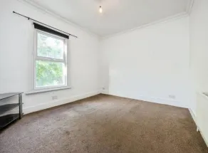 2 bed Terraced