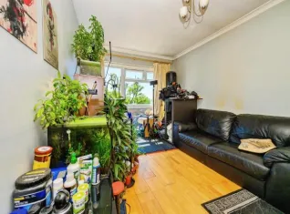 1 bed Apartment