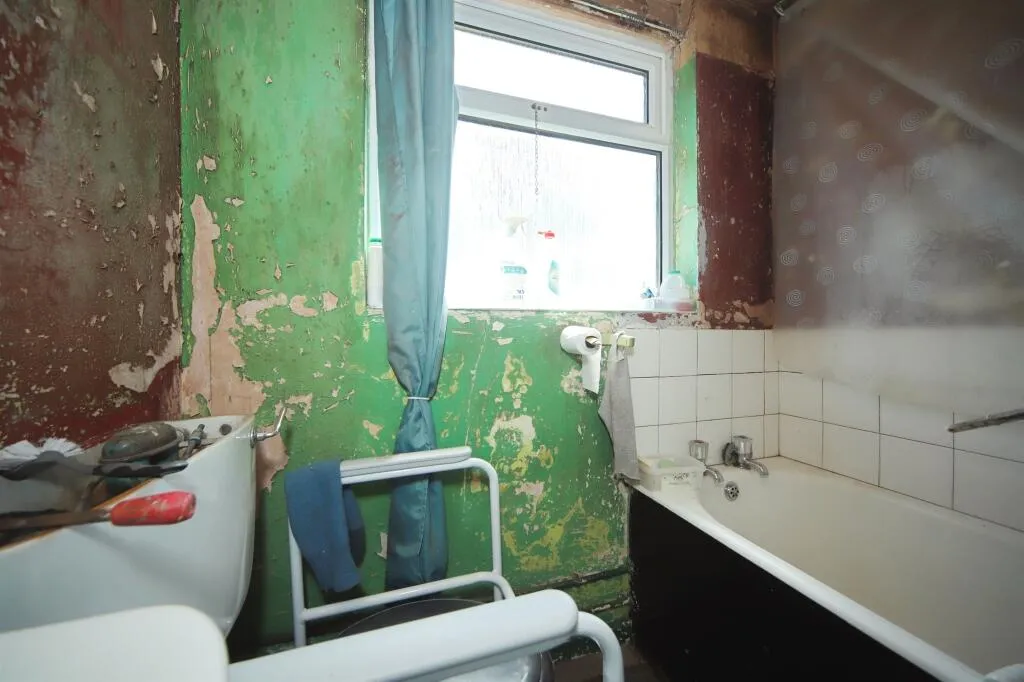 2 bed Terraced