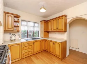3 bed Semi-Detached