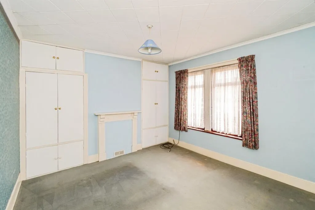 3 bed Terraced