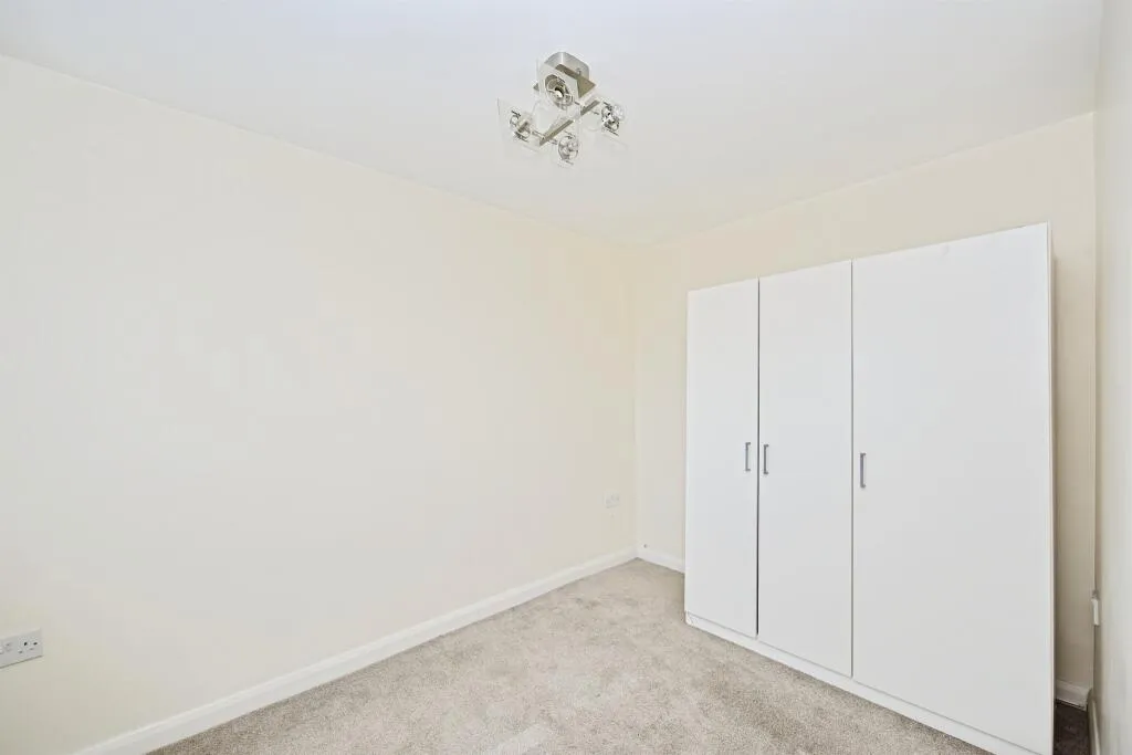 1 bed Apartment