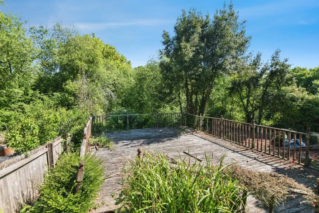 3 bed Semi-Detached Bungalow