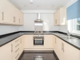 2 bed Apartment
