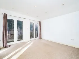 2 bed Apartment
