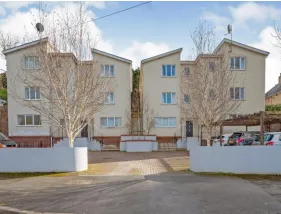 2 bed Apartment