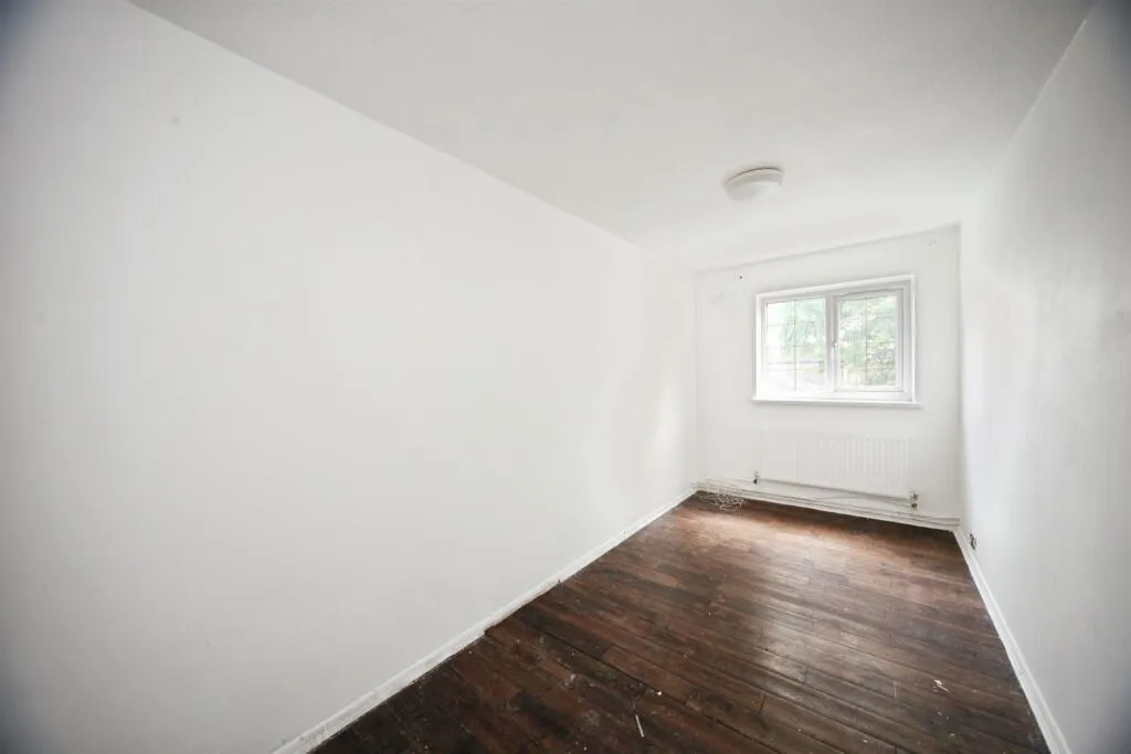 2 bed Maisonette