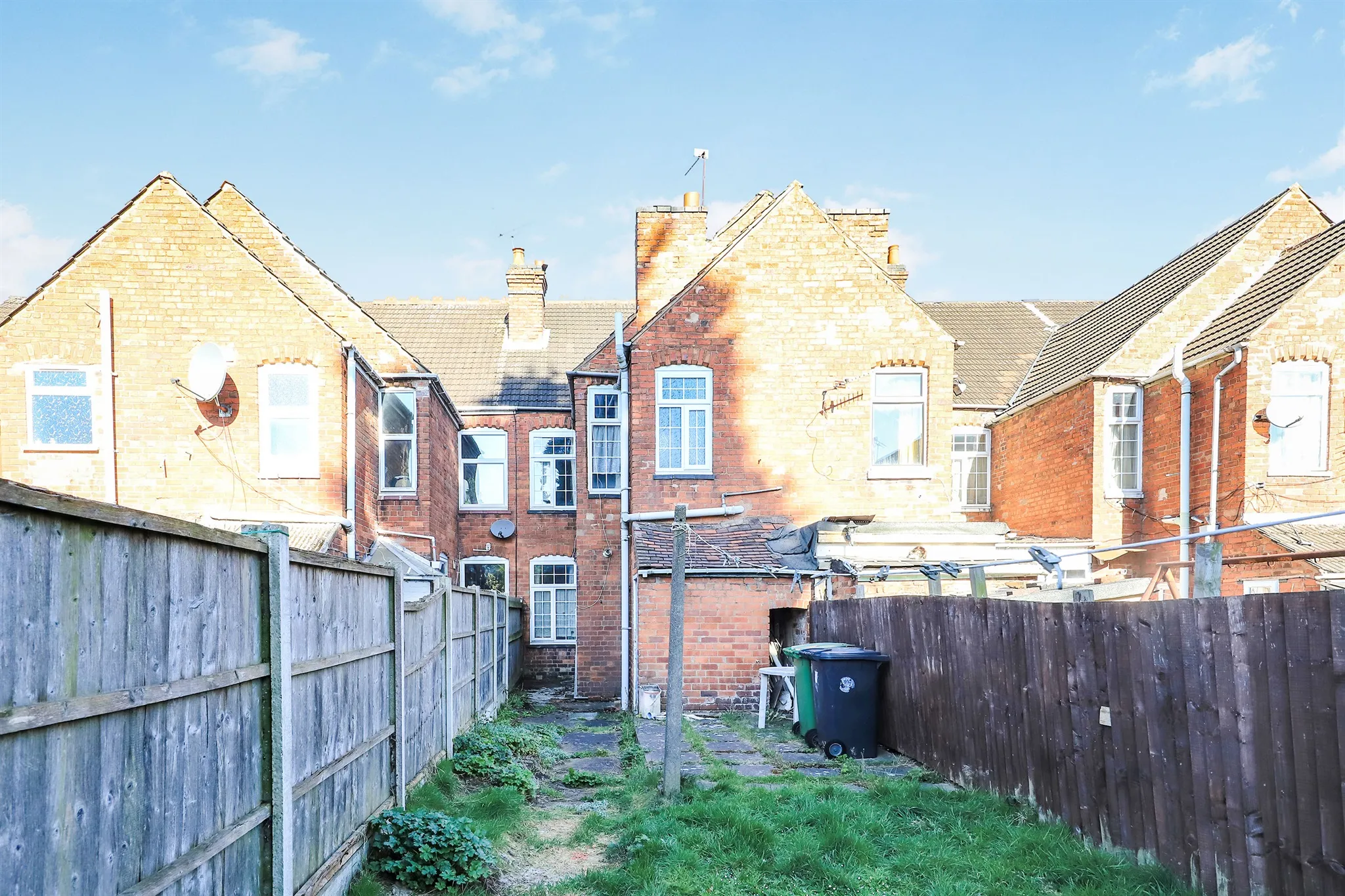 3 bed Terraced