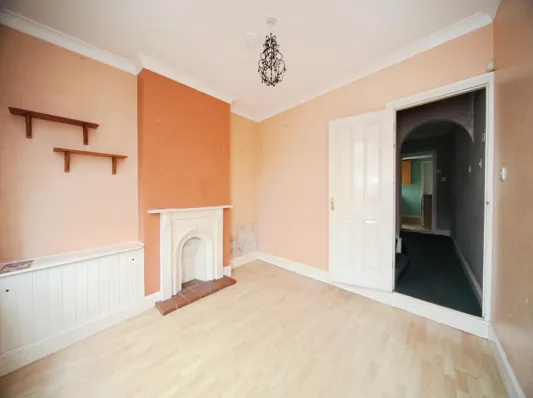2 bed Terraced