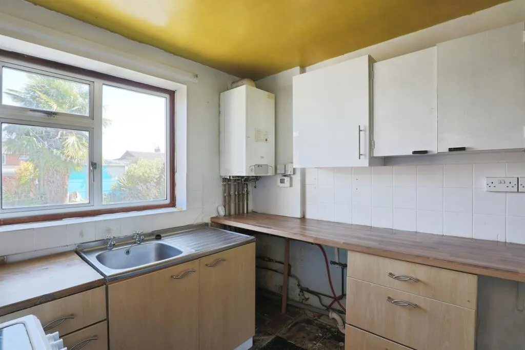 3 bed Semi-Detached