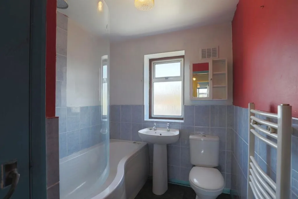 3 bed Semi-Detached