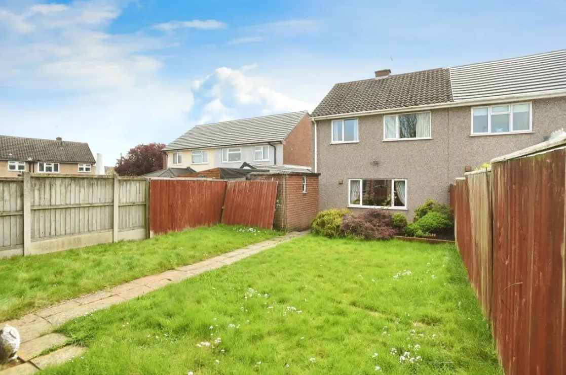 3 bed Semi-Detached
