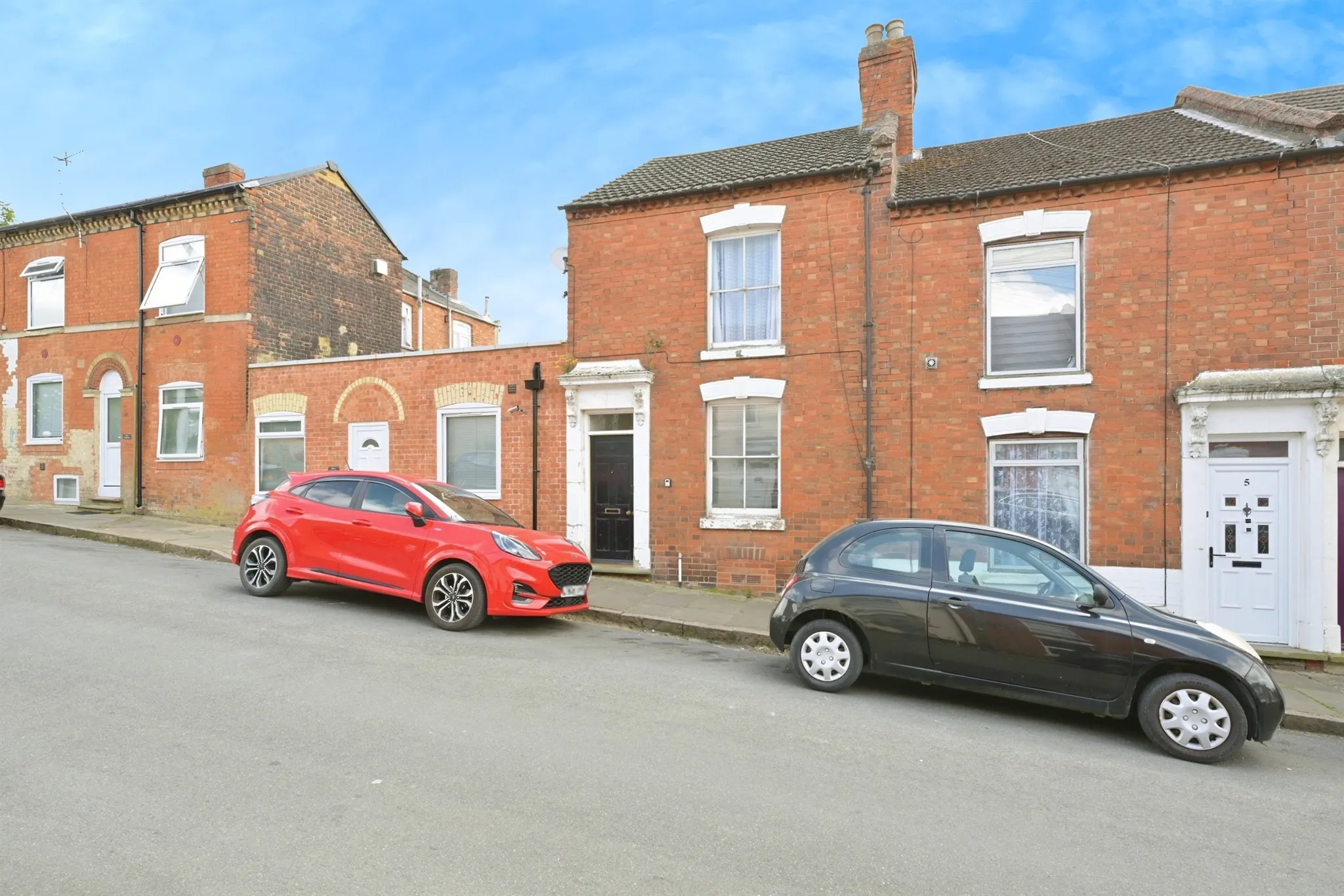 3 bed Terraced