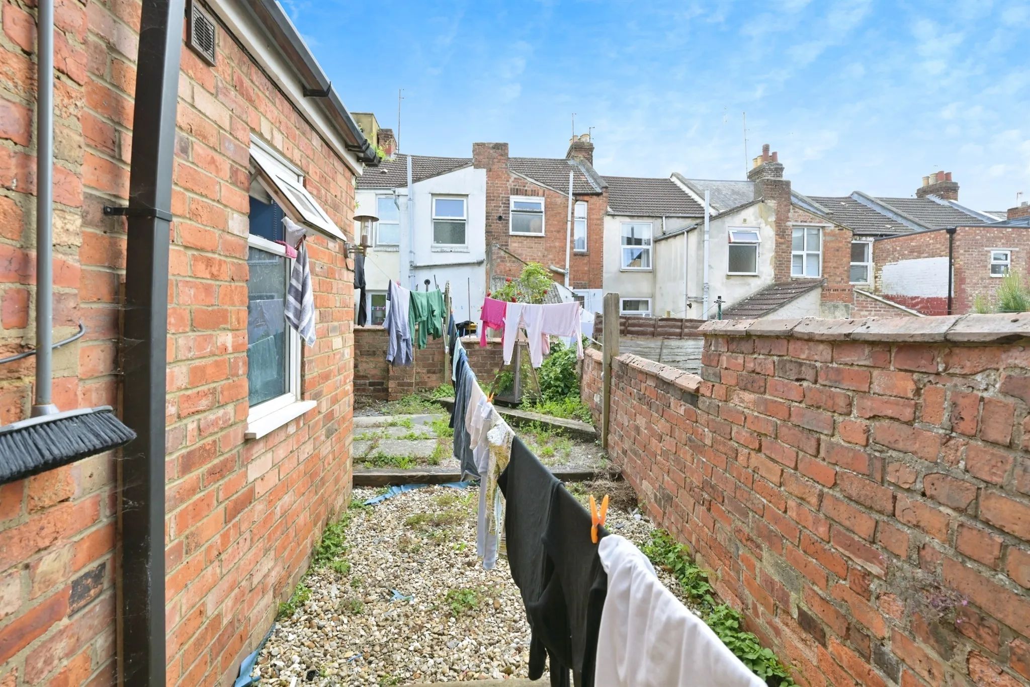 3 bed Terraced