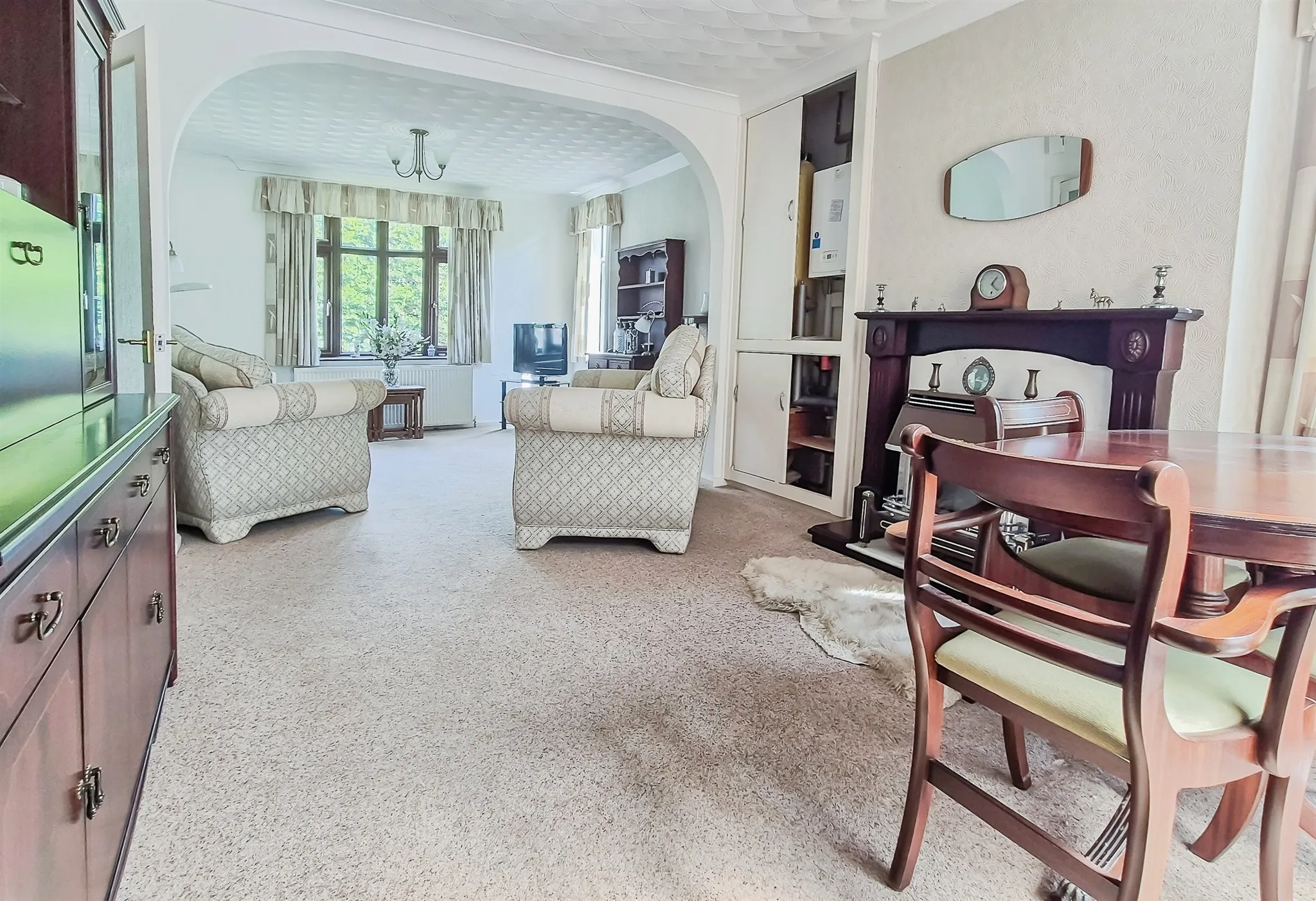 2 bed Detached