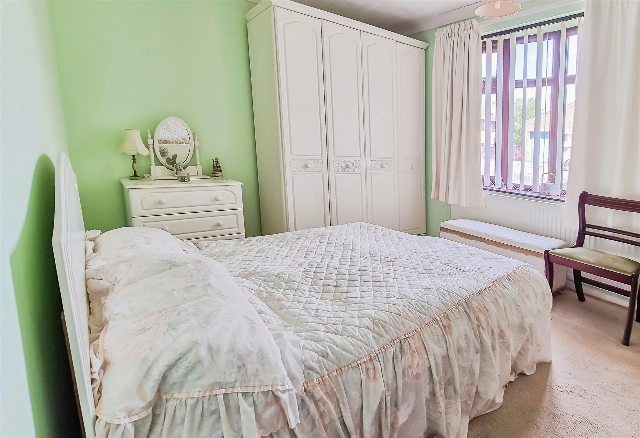 2 bed Detached