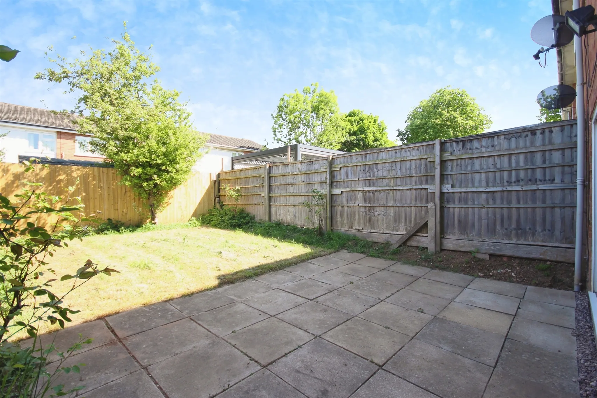 3 bed Terraced
