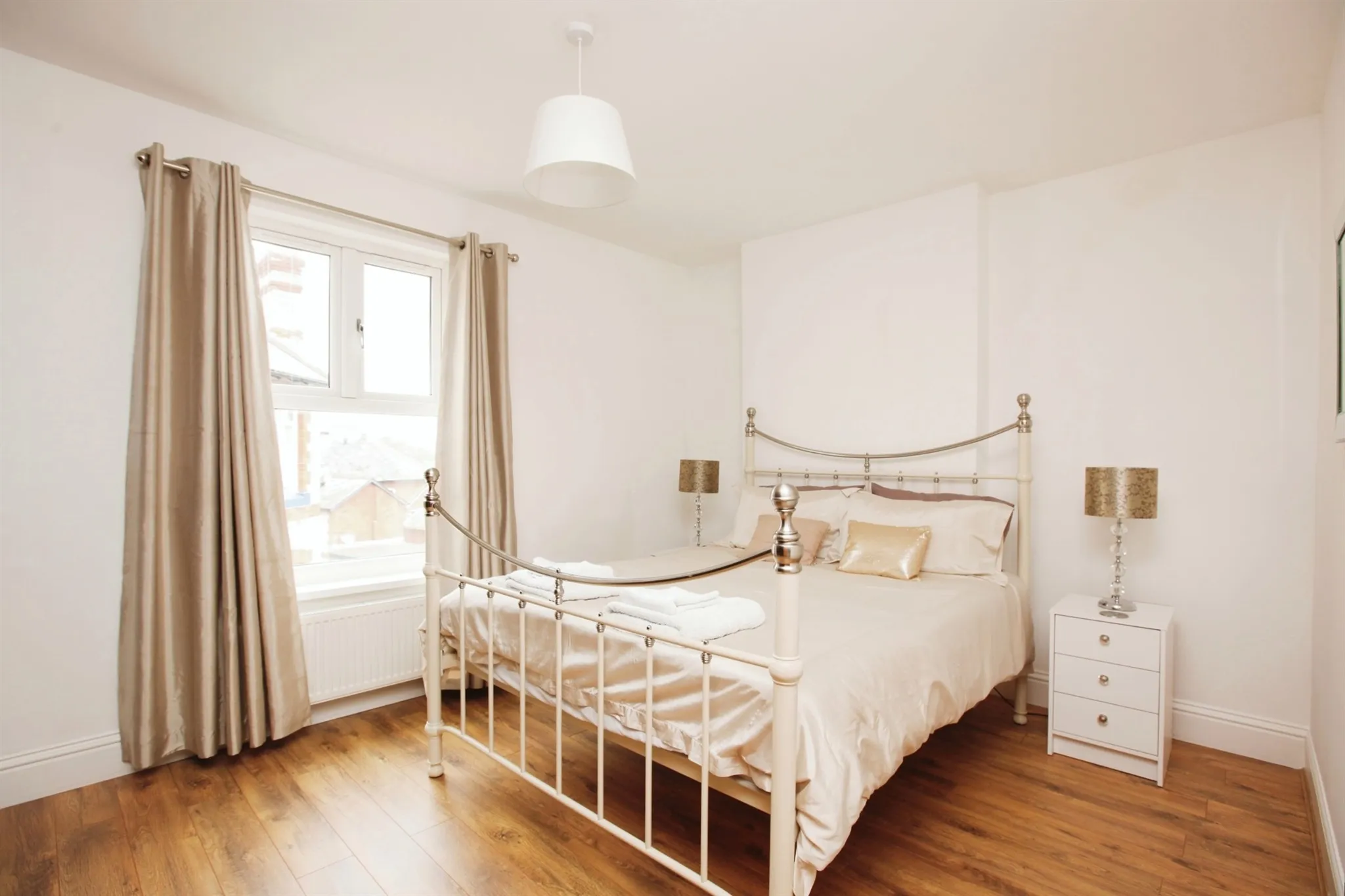 3 bed Terraced