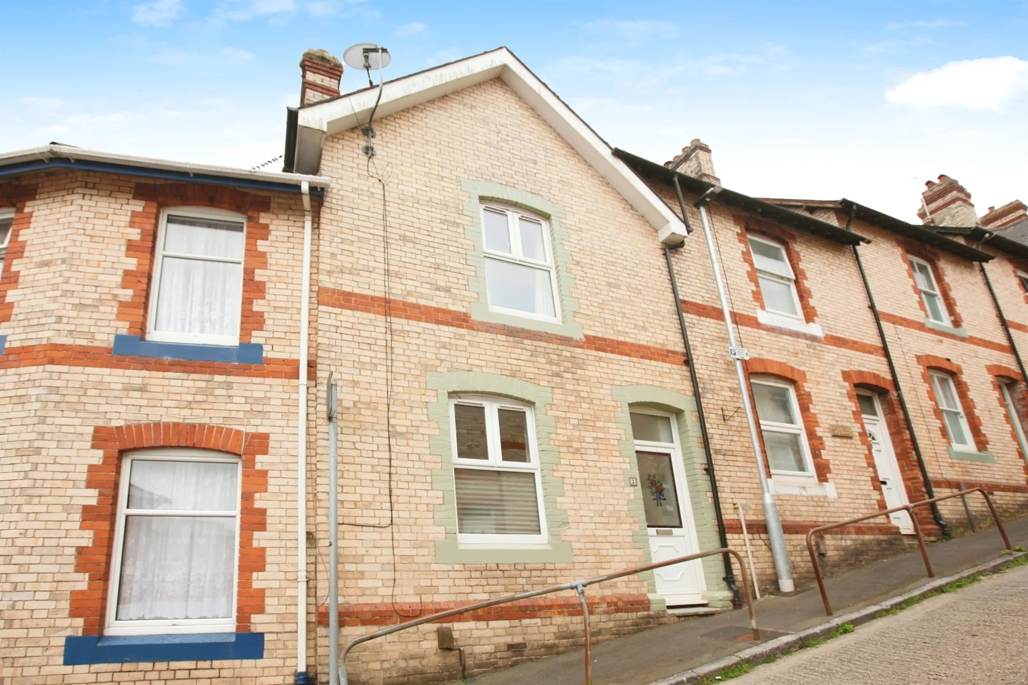 3 bed Terraced