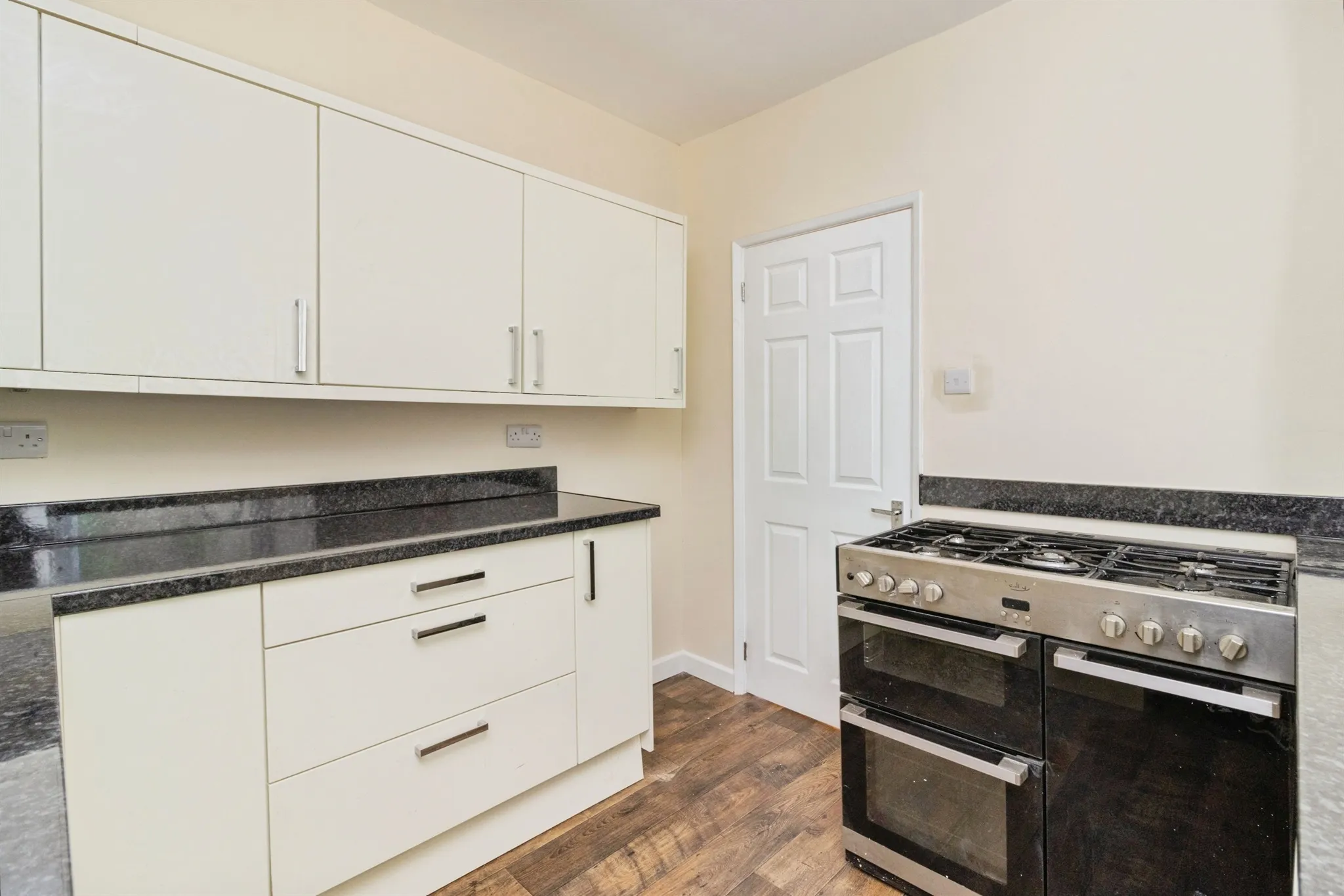 1 bed Apartment