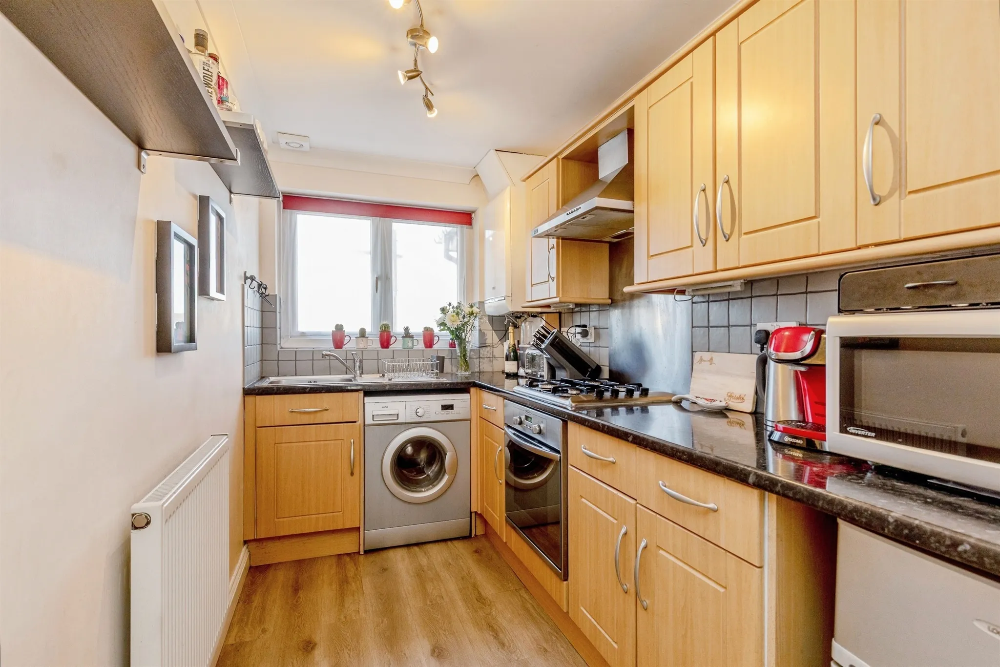 2 bed Maisonette