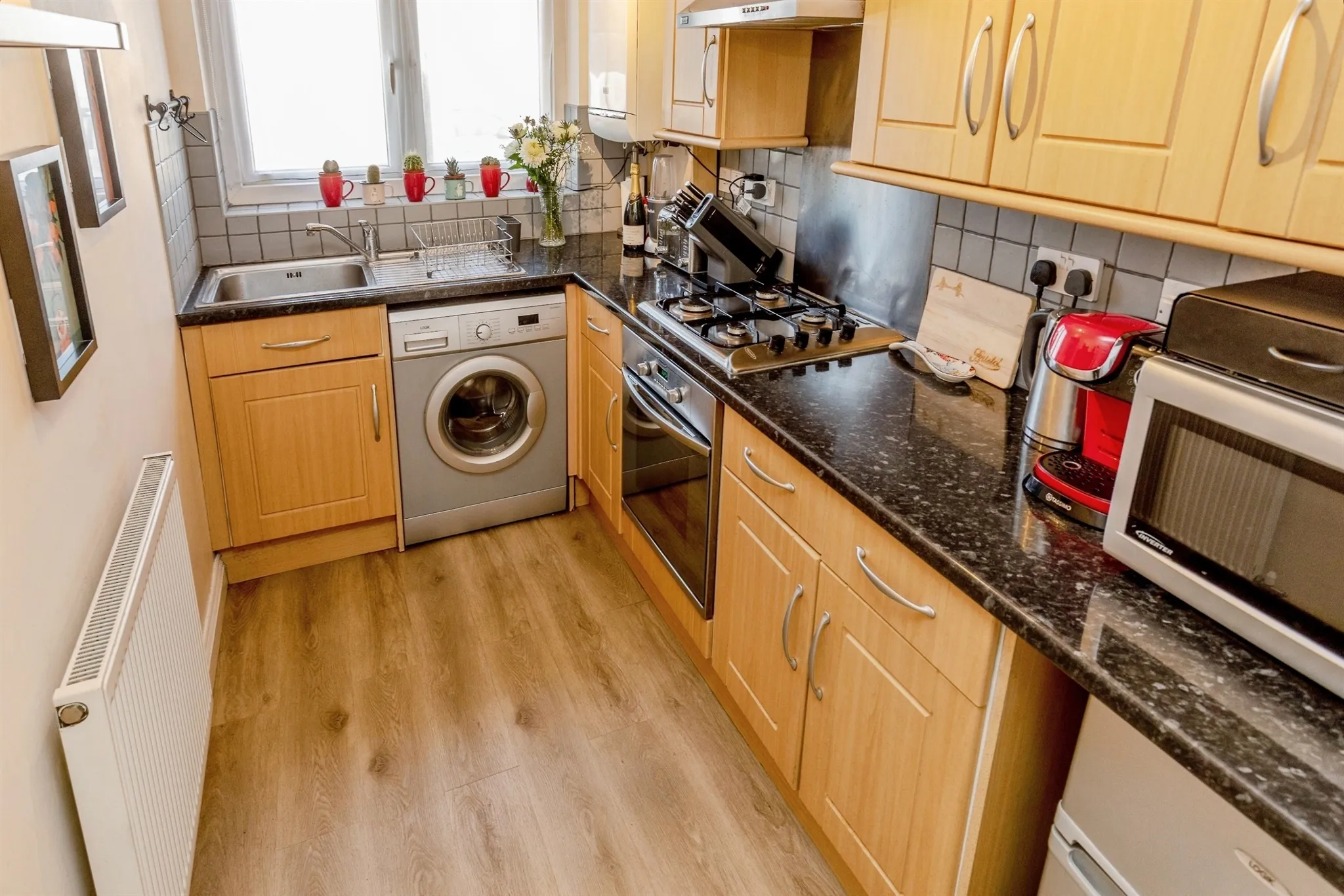 2 bed Maisonette