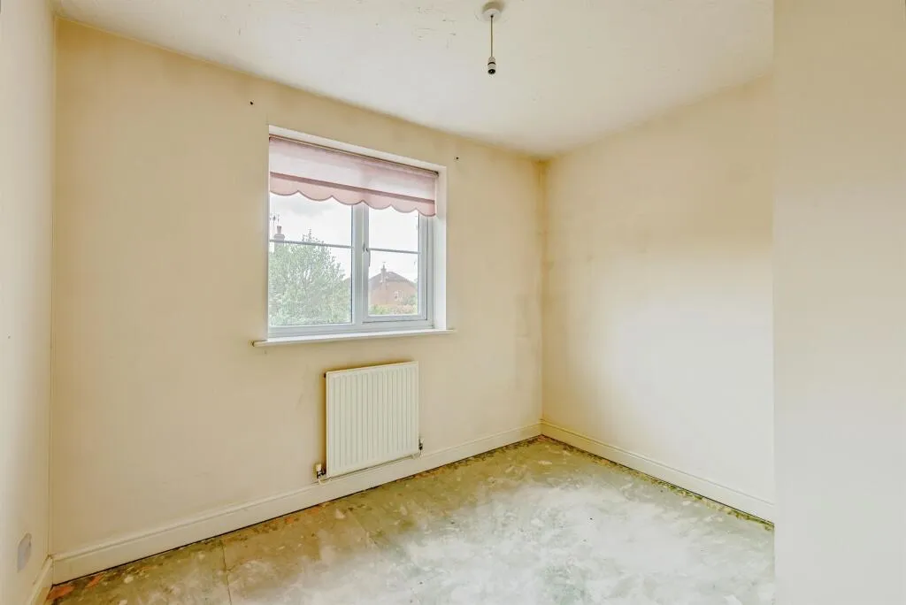 4 bed Detached