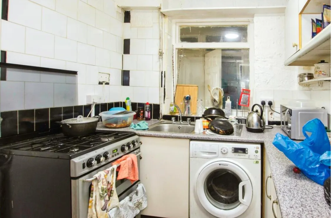 4 bed Semi-Detached