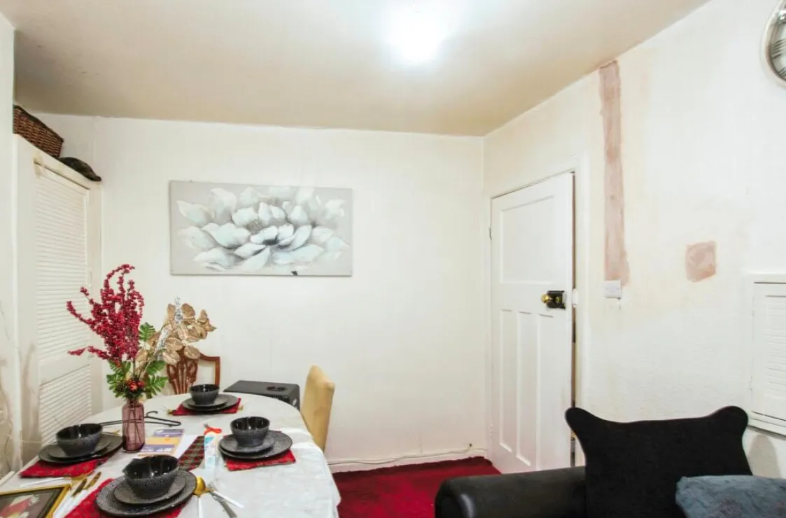 4 bed Semi-Detached
