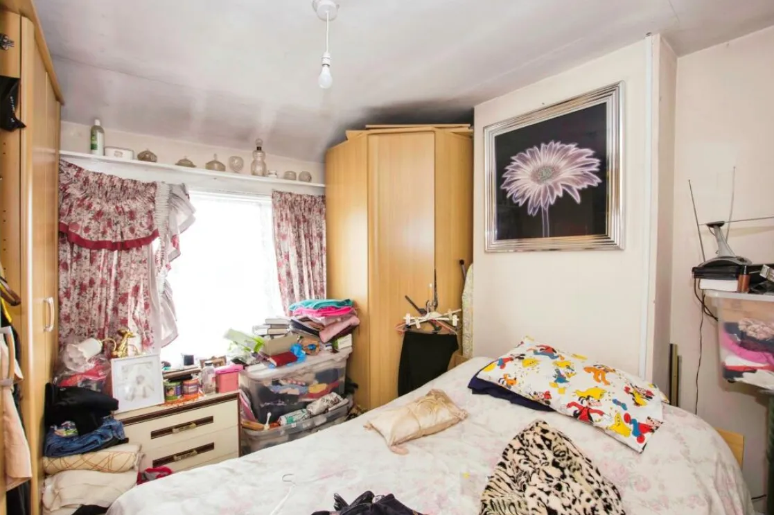 4 bed Semi-Detached