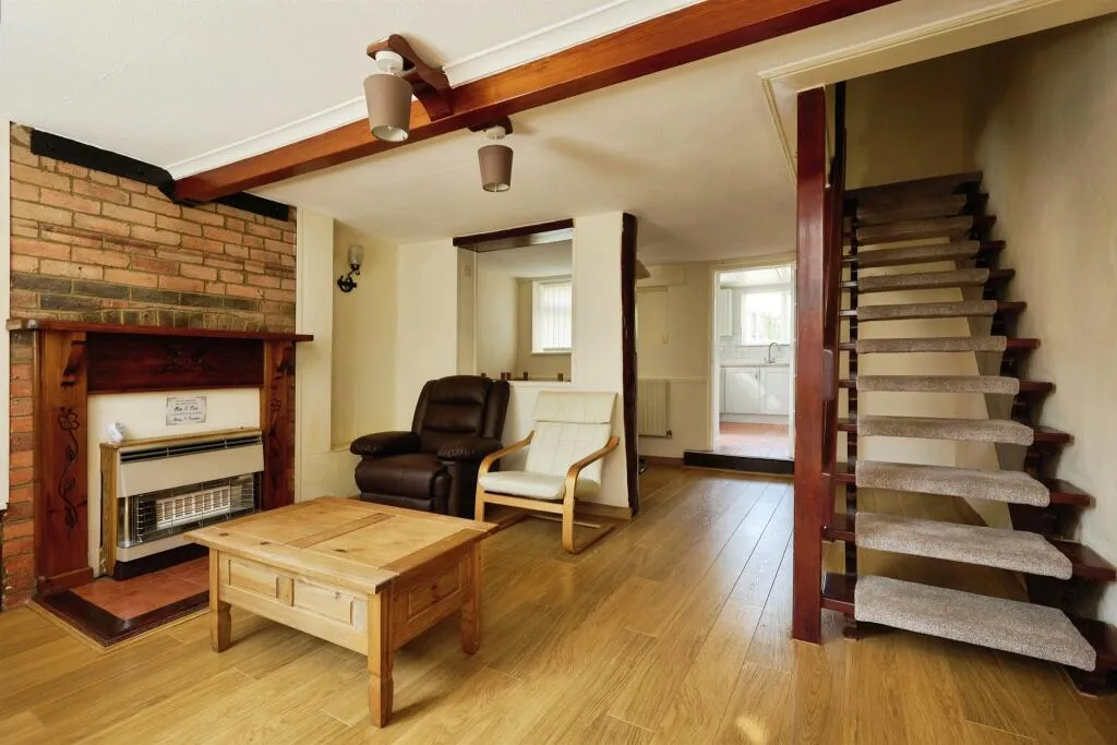 2 bed End of Terrace