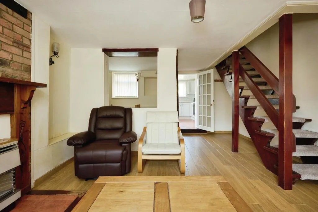2 bed End of Terrace