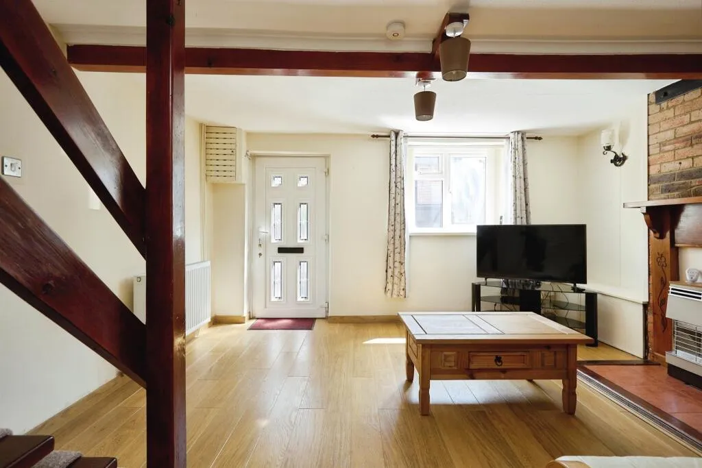 2 bed End of Terrace