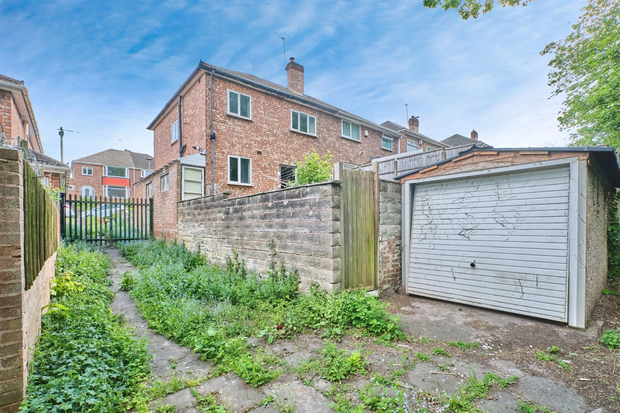 3 bed Semi-Detached