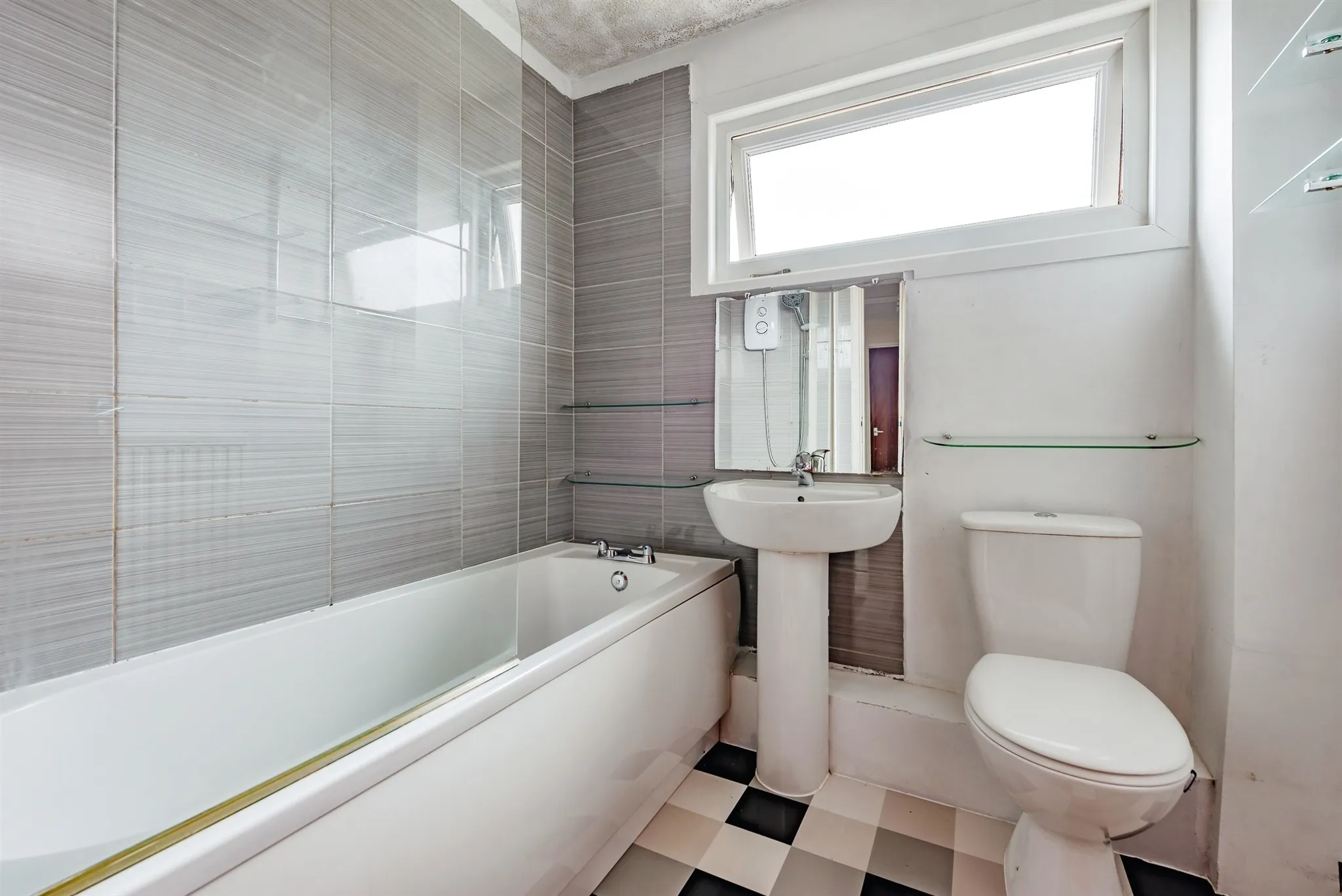 3 bed Terraced
