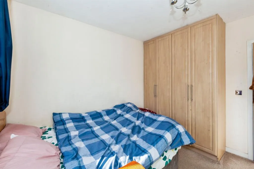 1 bed Apartment