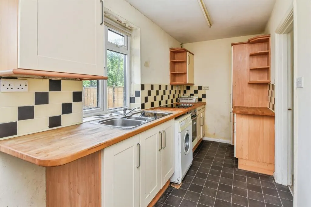 2 bed Terraced