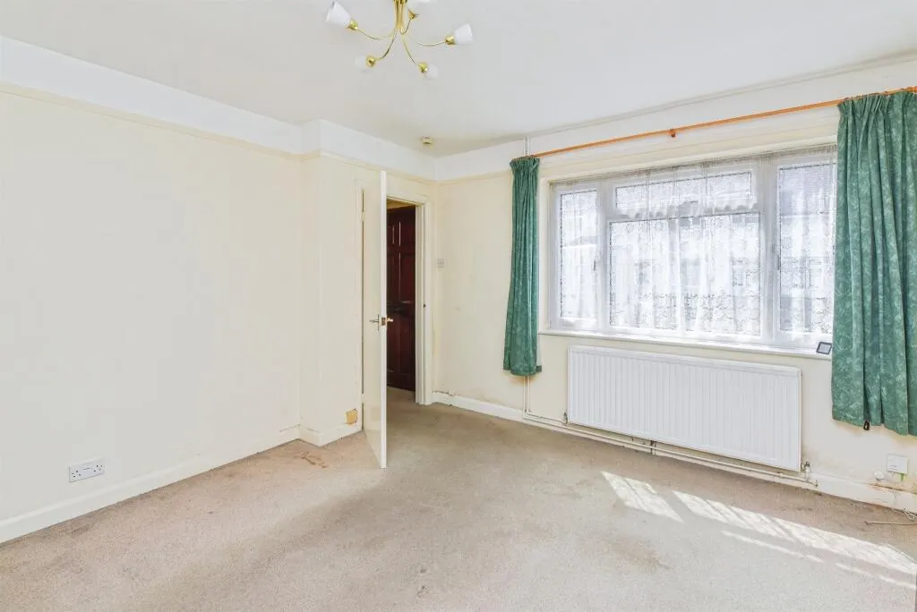 2 bed Terraced