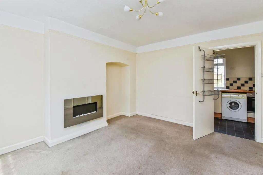 2 bed Terraced