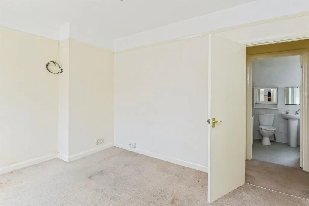 2 bed Terraced