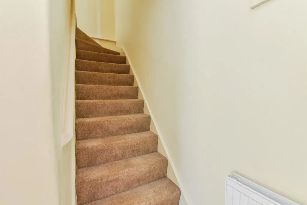 2 bed Terraced