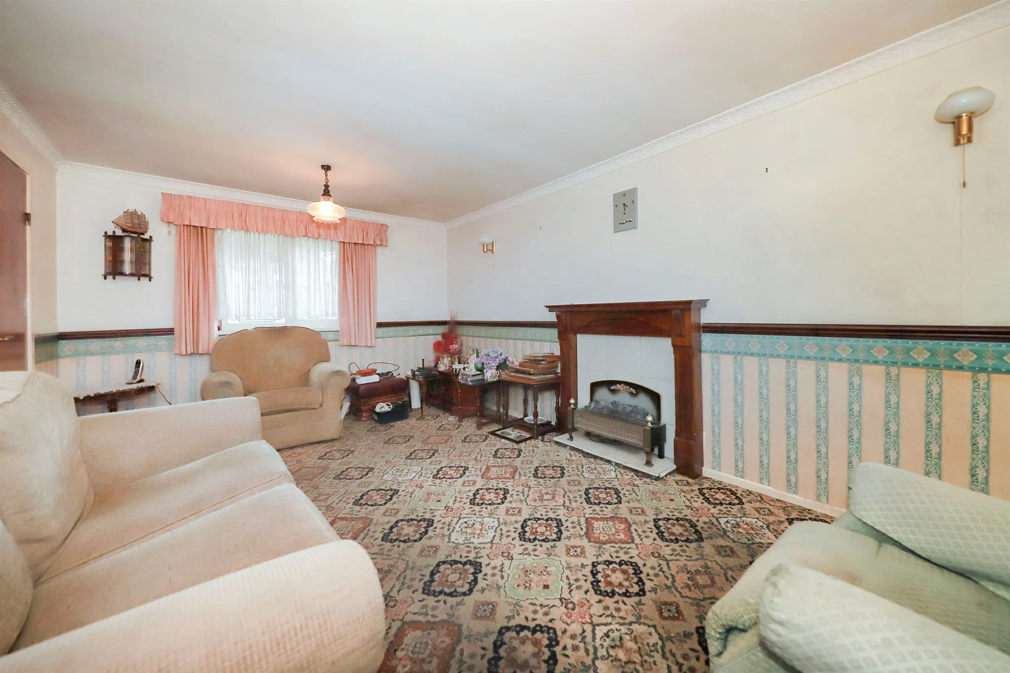 3 bed Semi-Detached