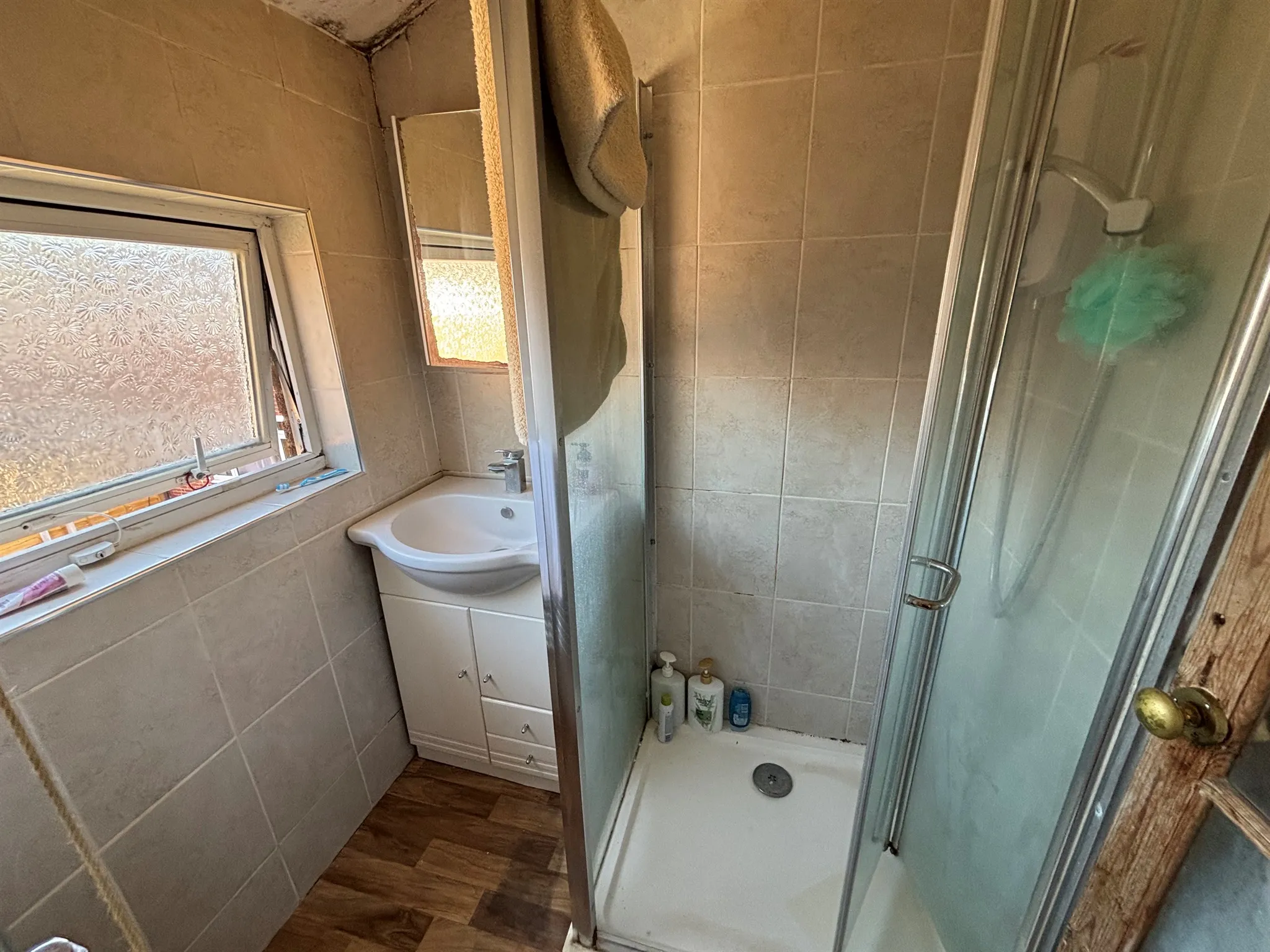 3 bed End of Terrace