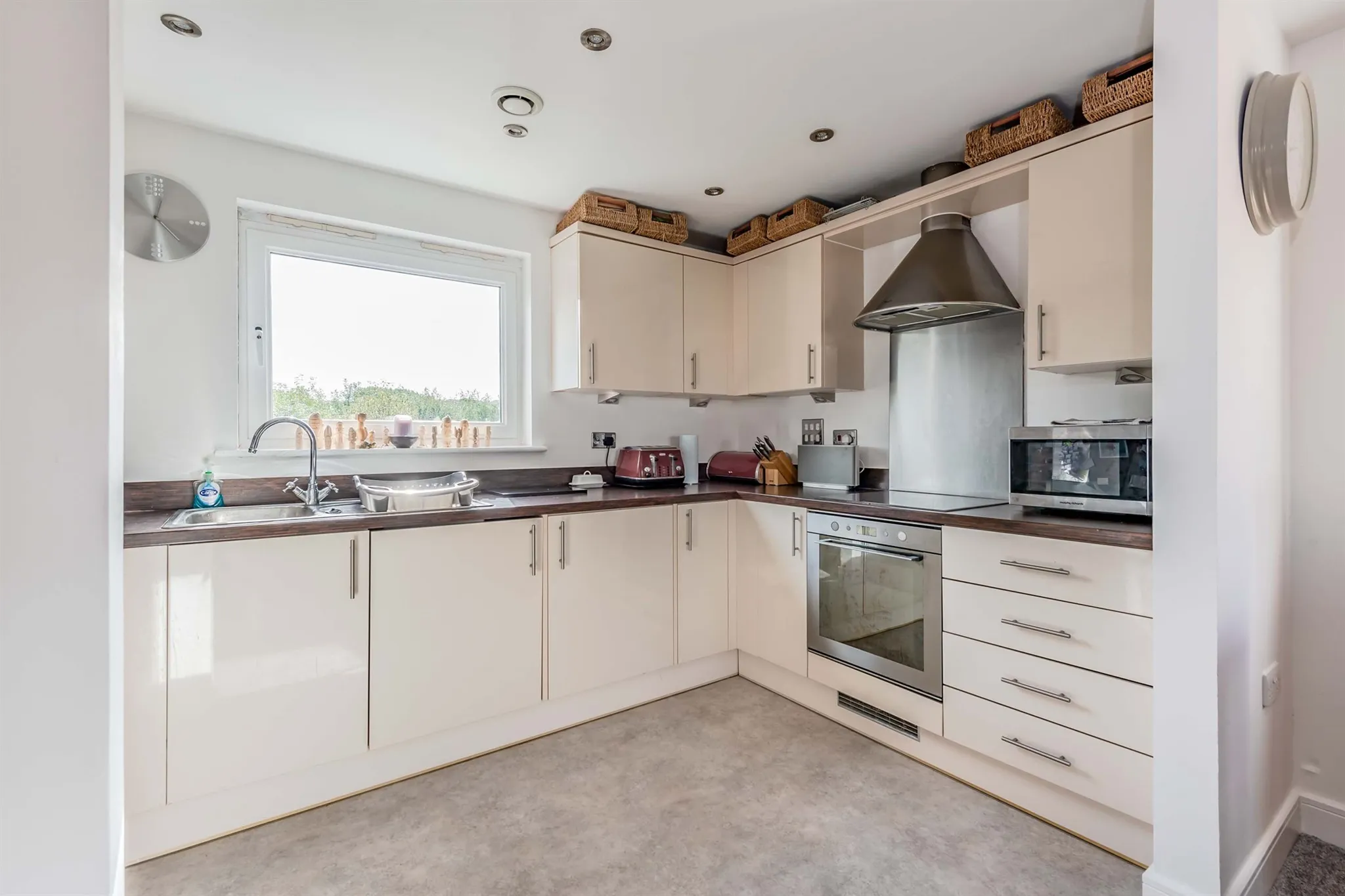 2 bed Apartment