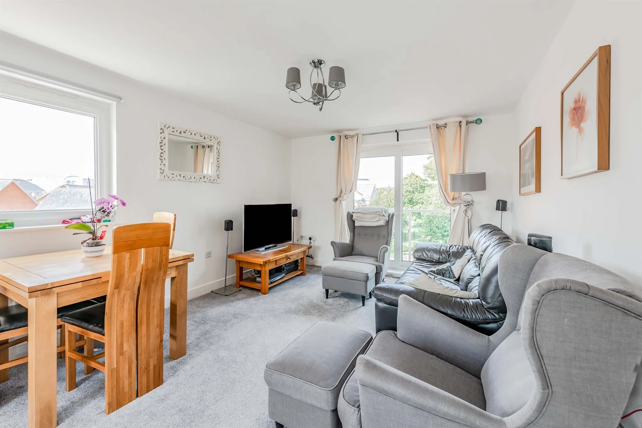 2 bed Apartment