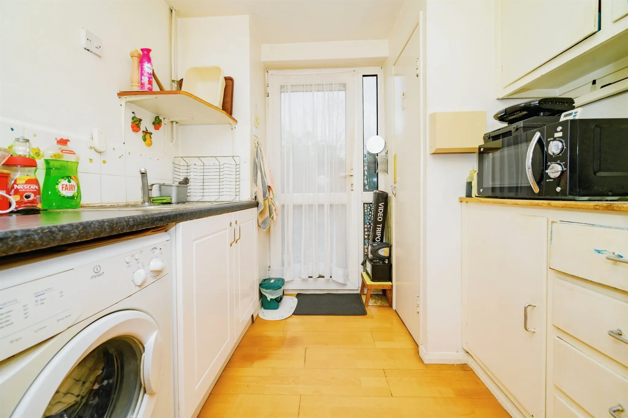 2 bed Semi-Detached