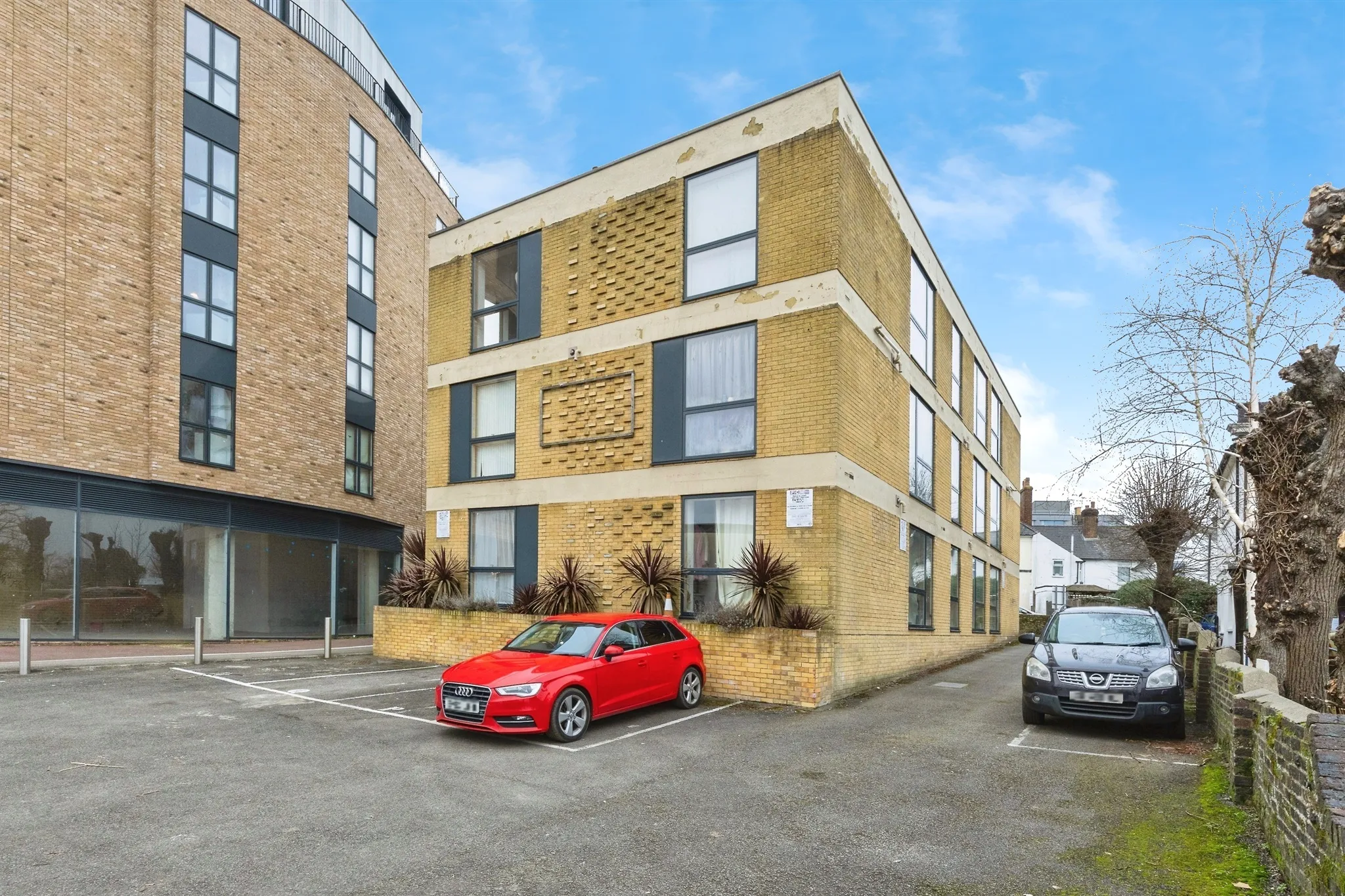 1 bed Apartment
