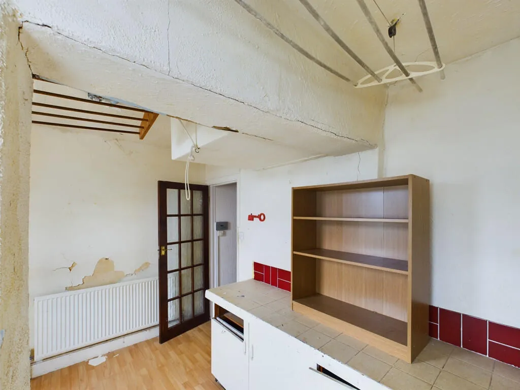 3 bed Semi-Detached