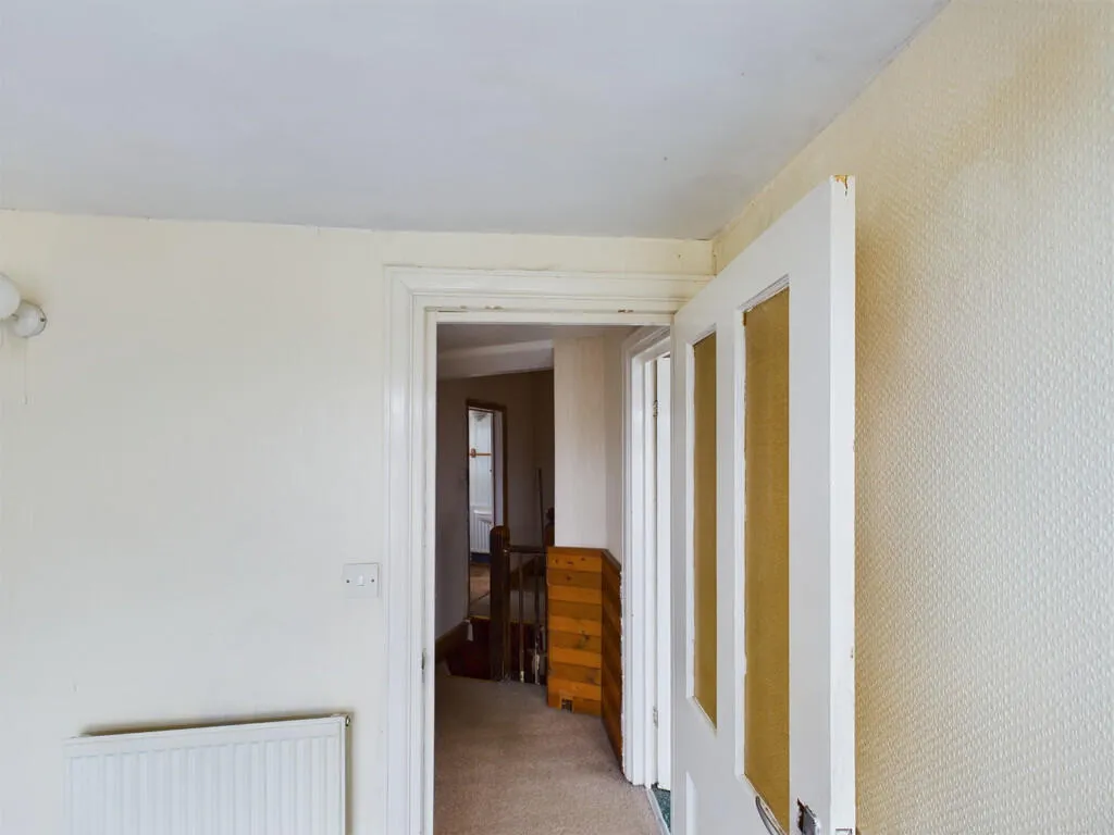 3 bed Semi-Detached