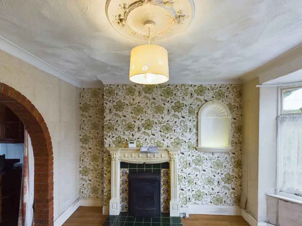 3 bed Semi-Detached